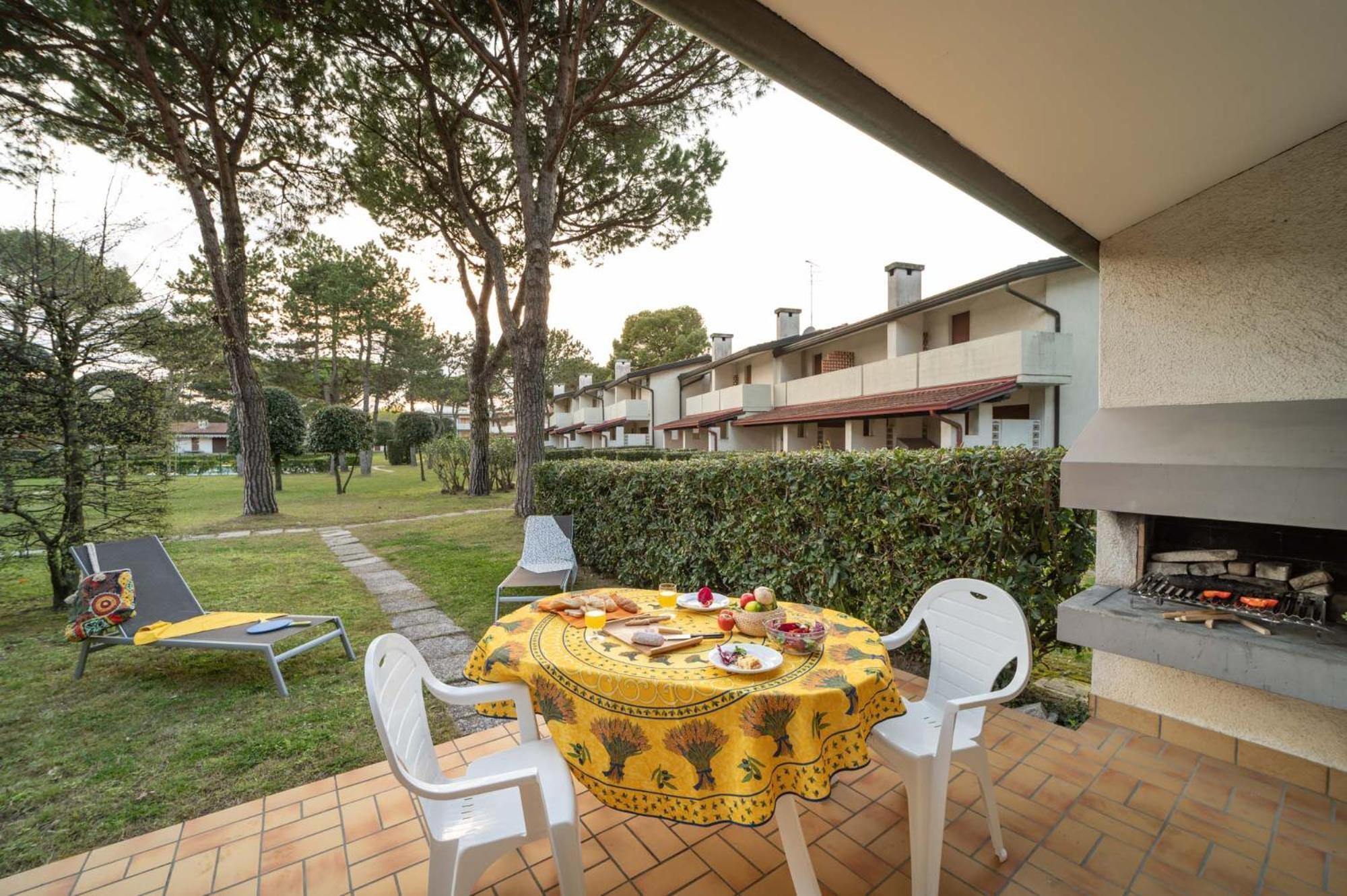 Villaggio Club Dei Pini Bibione Luaran gambar